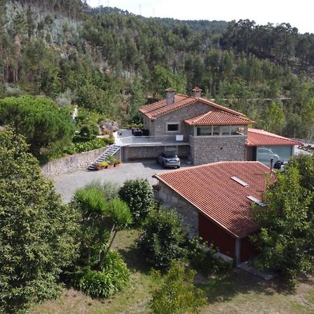 Propriedade Do Pires Guimarães Buitenkant foto