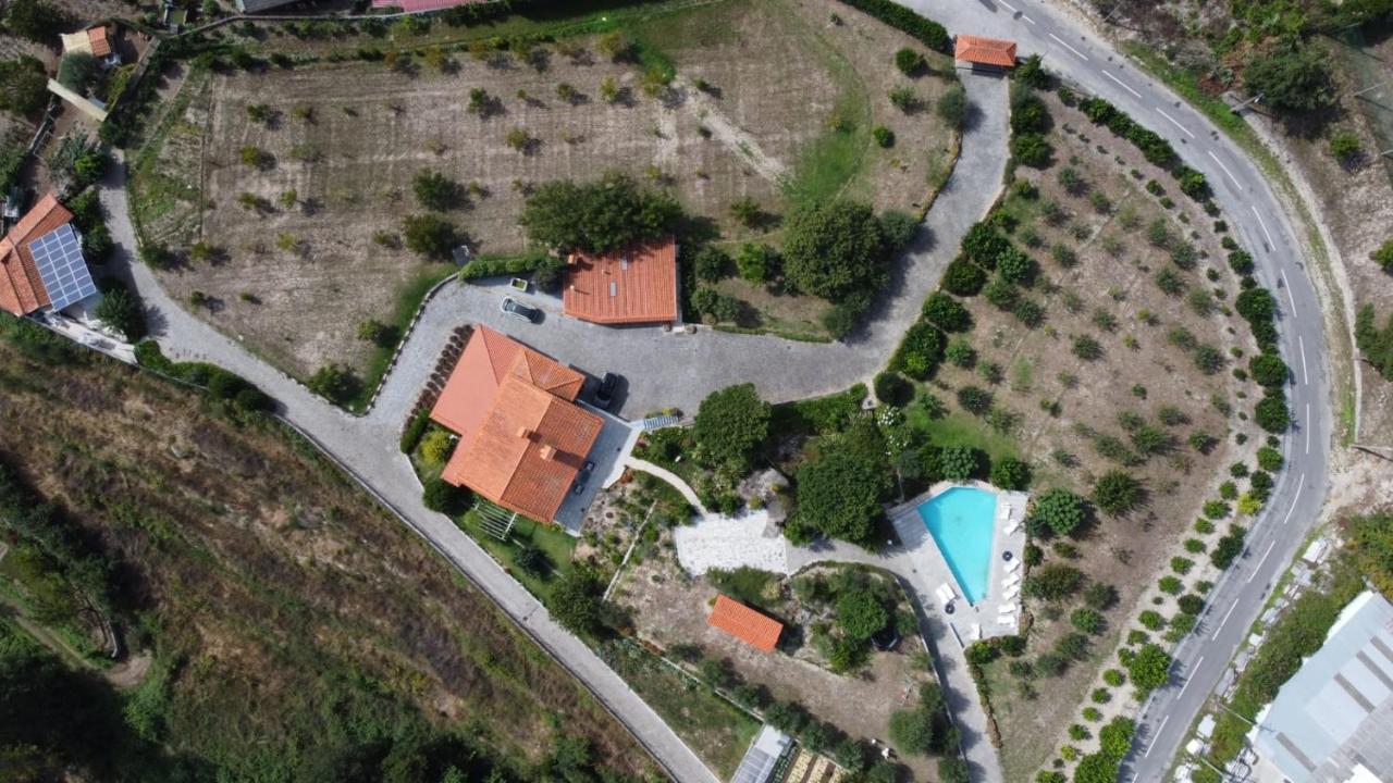 Propriedade Do Pires Guimarães Buitenkant foto