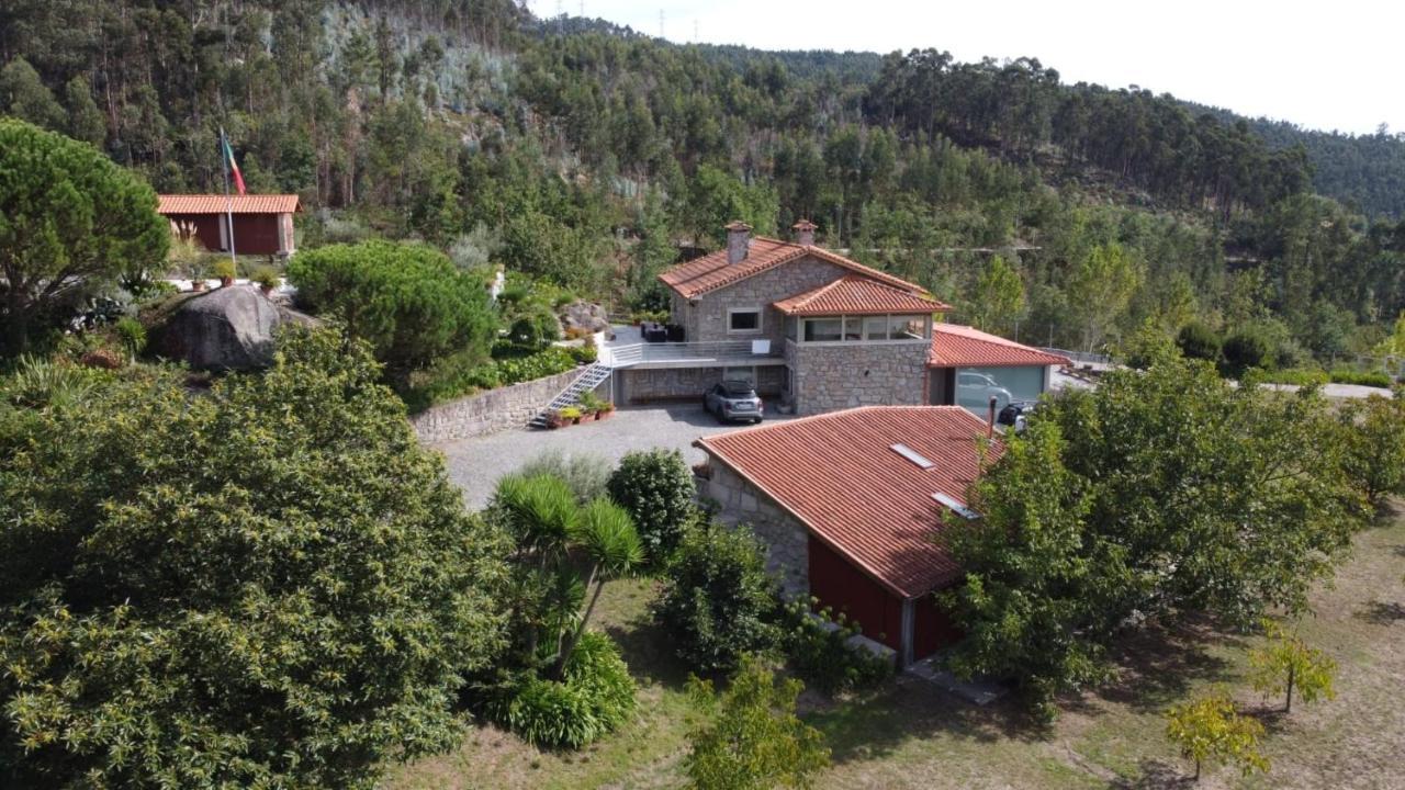Propriedade Do Pires Guimarães Buitenkant foto